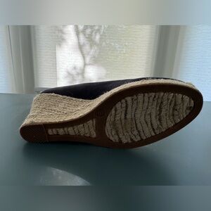 J Crew wedges navy blue size 9